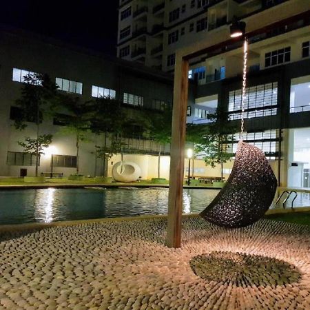 Puchong Skypod Residence, 1-5 Pax Cozy Unit, Walking Distance To Ioi Mall, 10Min Drive To Sunway Екстериор снимка