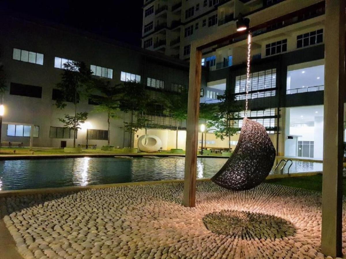 Puchong Skypod Residence, 1-5 Pax Cozy Unit, Walking Distance To Ioi Mall, 10Min Drive To Sunway Екстериор снимка